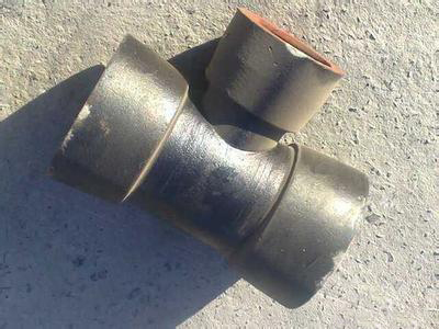 新疆老房子铸铁管下水漏水怎么处理